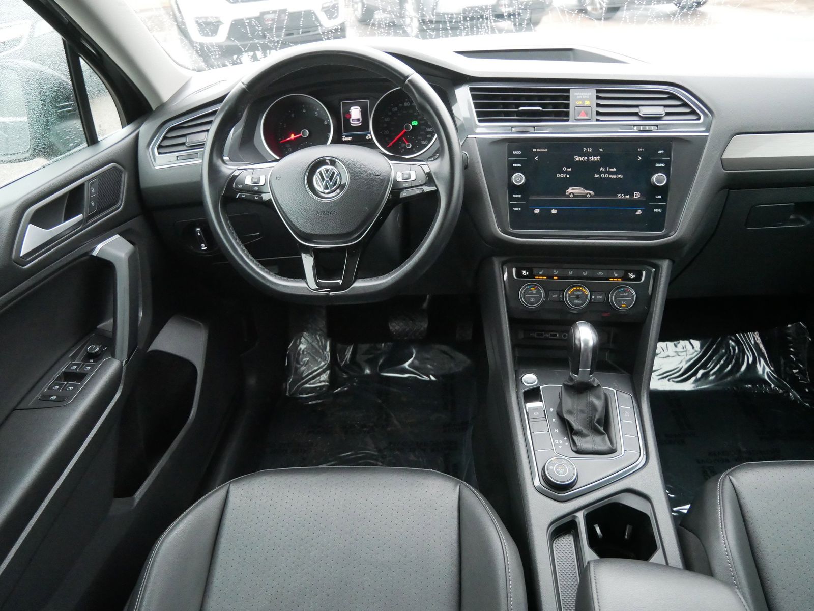 Thumbnail: 2019 Volkswagen Tiguan - 11