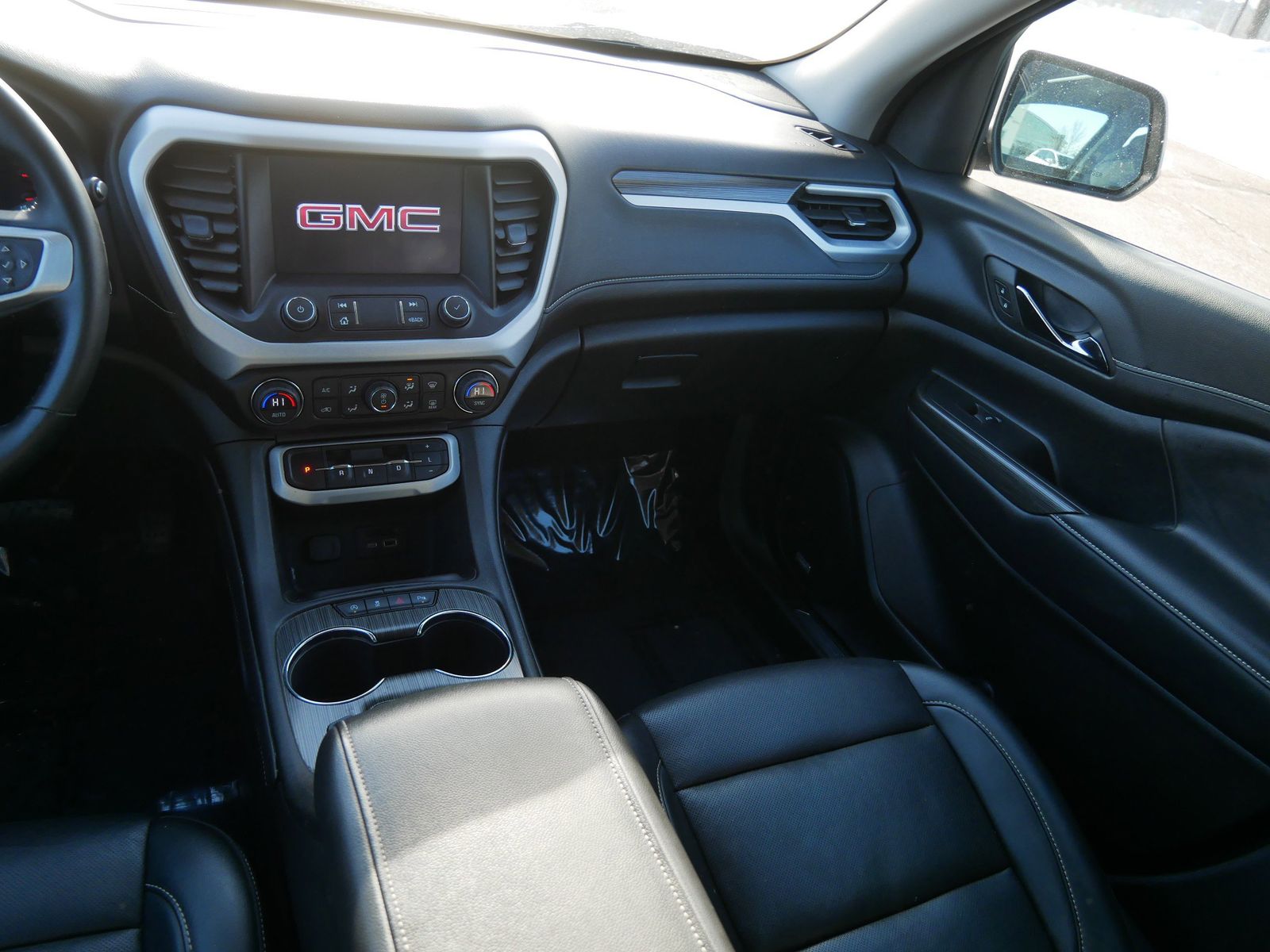 Thumbnail: 2023 GMC Acadia - 13