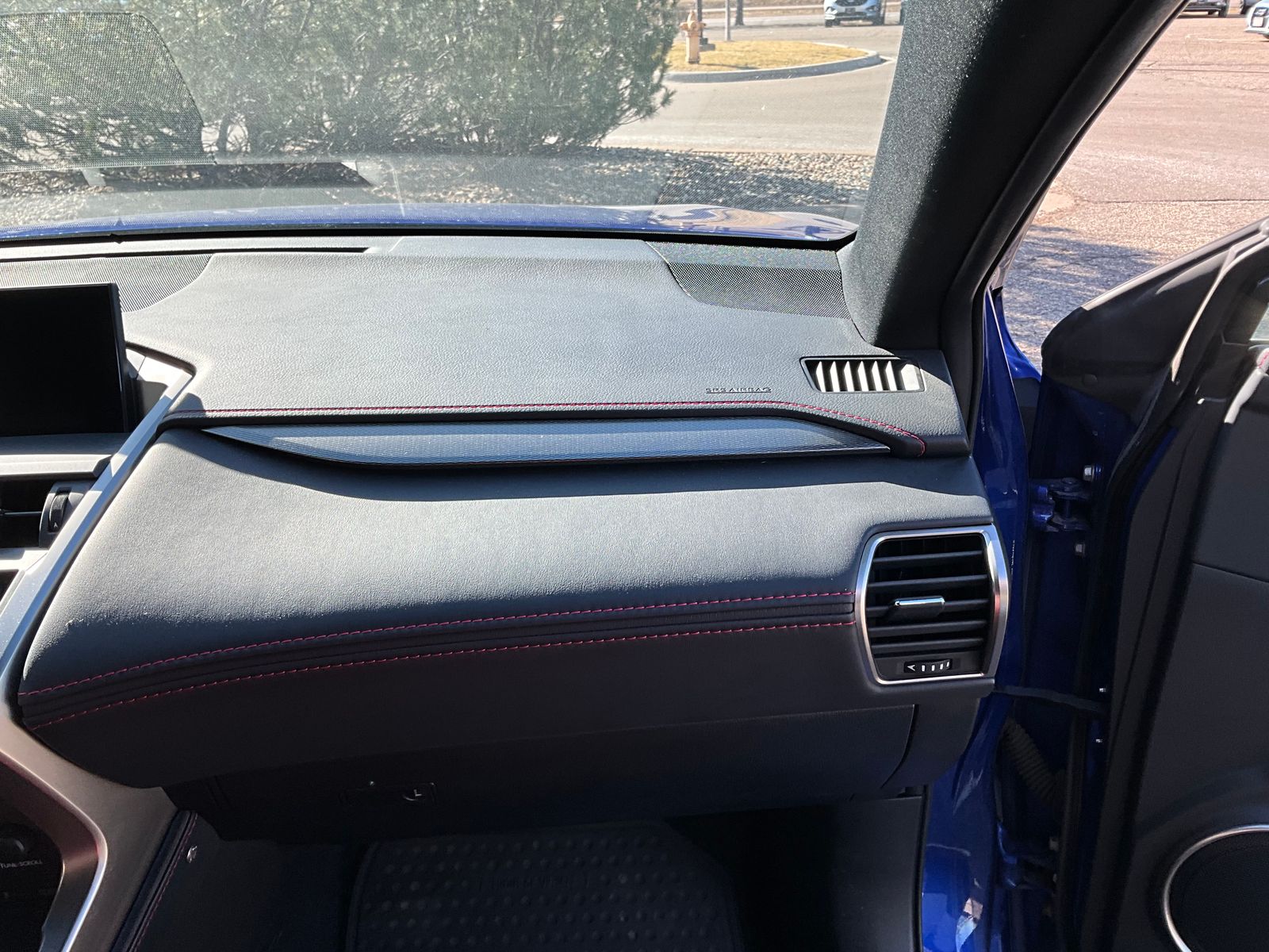 Thumbnail: 2015 Lexus NX - 21