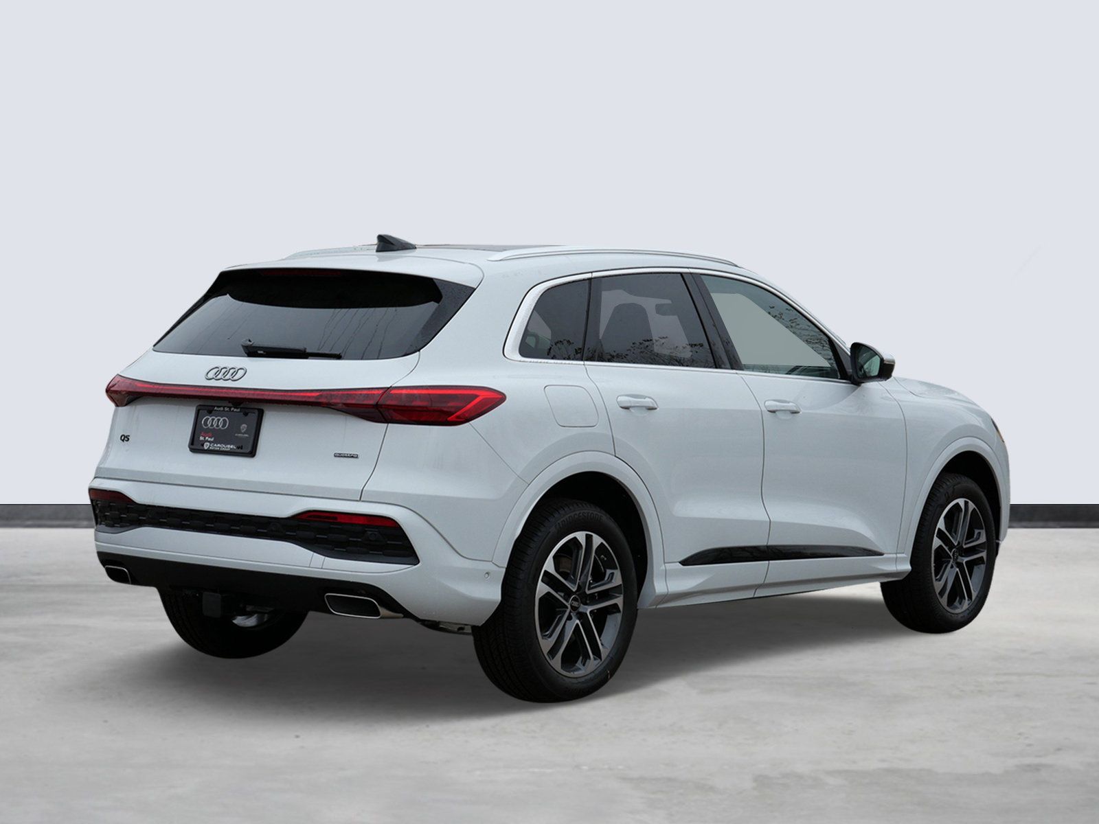 Thumbnail: 2025 Audi Q5 - 4
