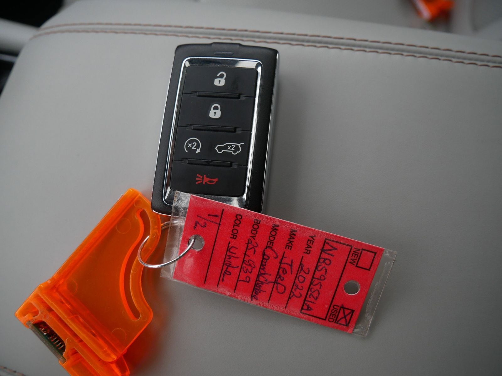 Thumbnail: 2022 Jeep Grand Cherokee - 31