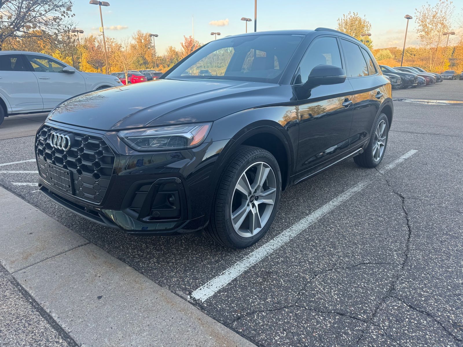 Thumbnail: 2025 Audi Q5 - 2