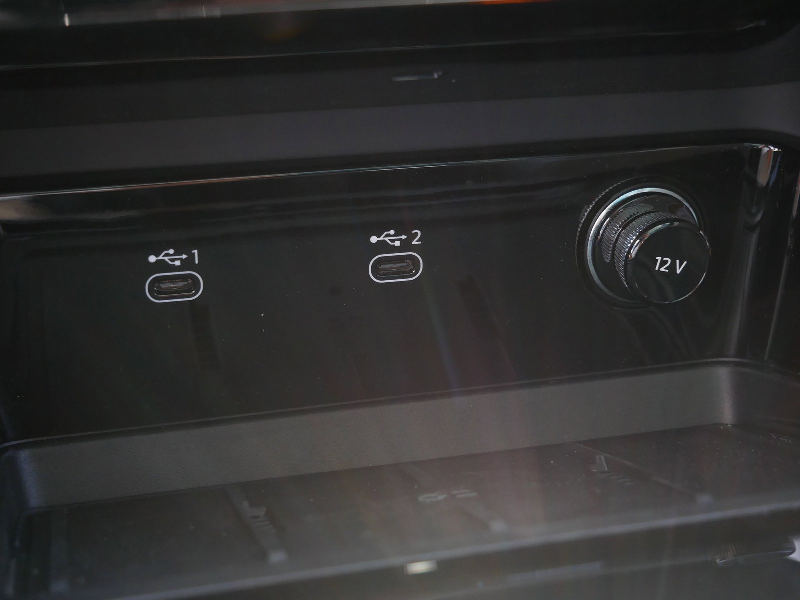 Thumbnail: 2026 Audi SQ5 - 22