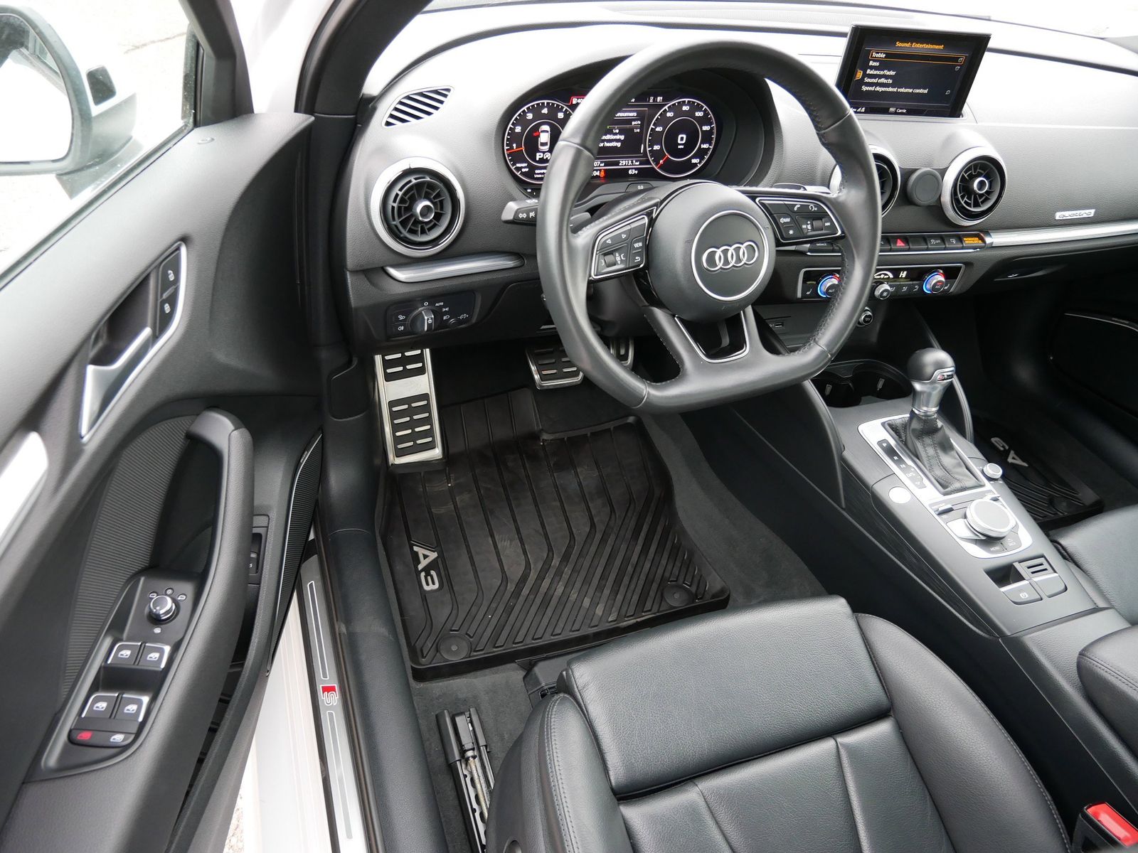 Thumbnail: 2017 Audi A3 - 9