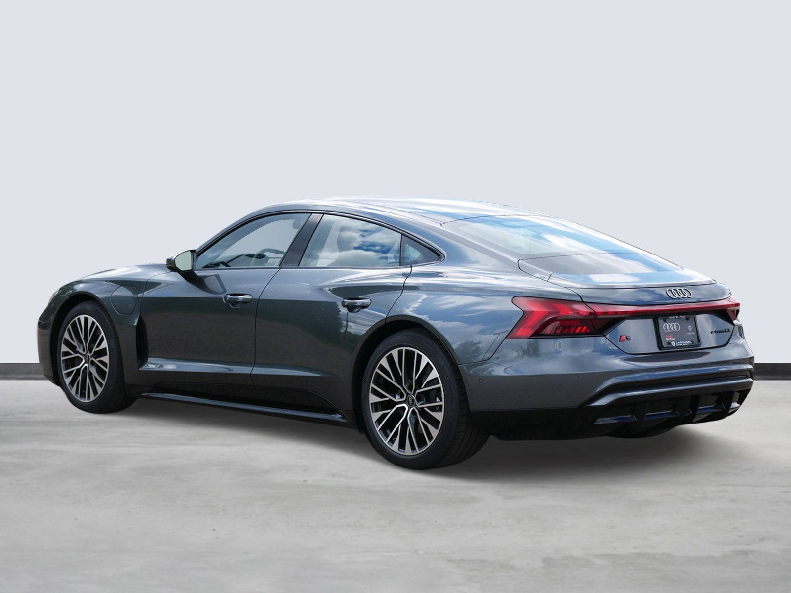Thumbnail: 2025 Audi e-tron GT - 3