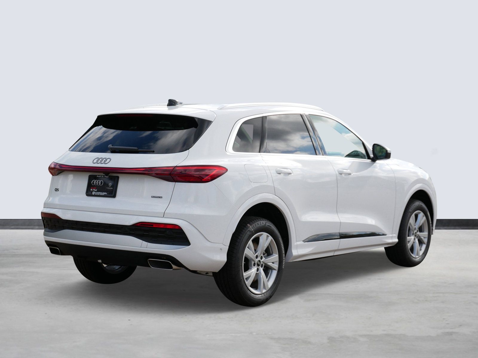 Thumbnail: 2025 Audi Q5 - 4