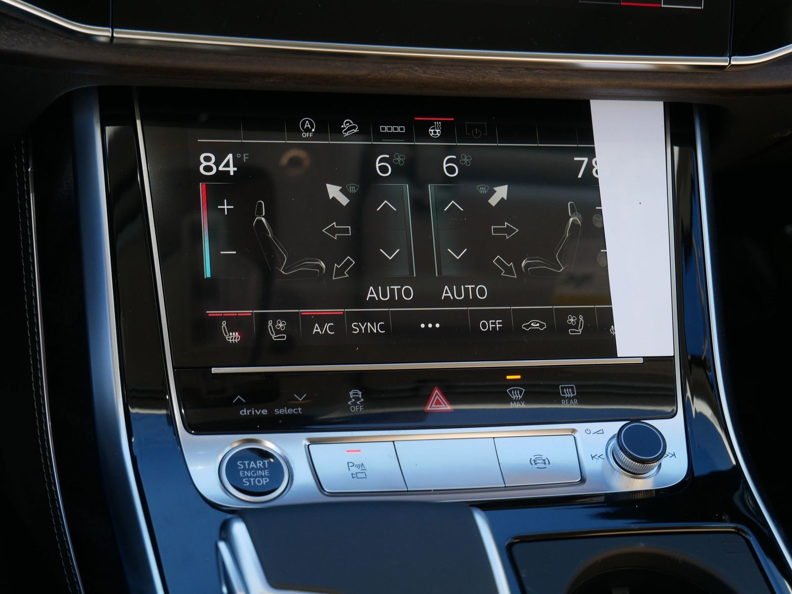 Thumbnail: 2026 Audi Q7 - 19