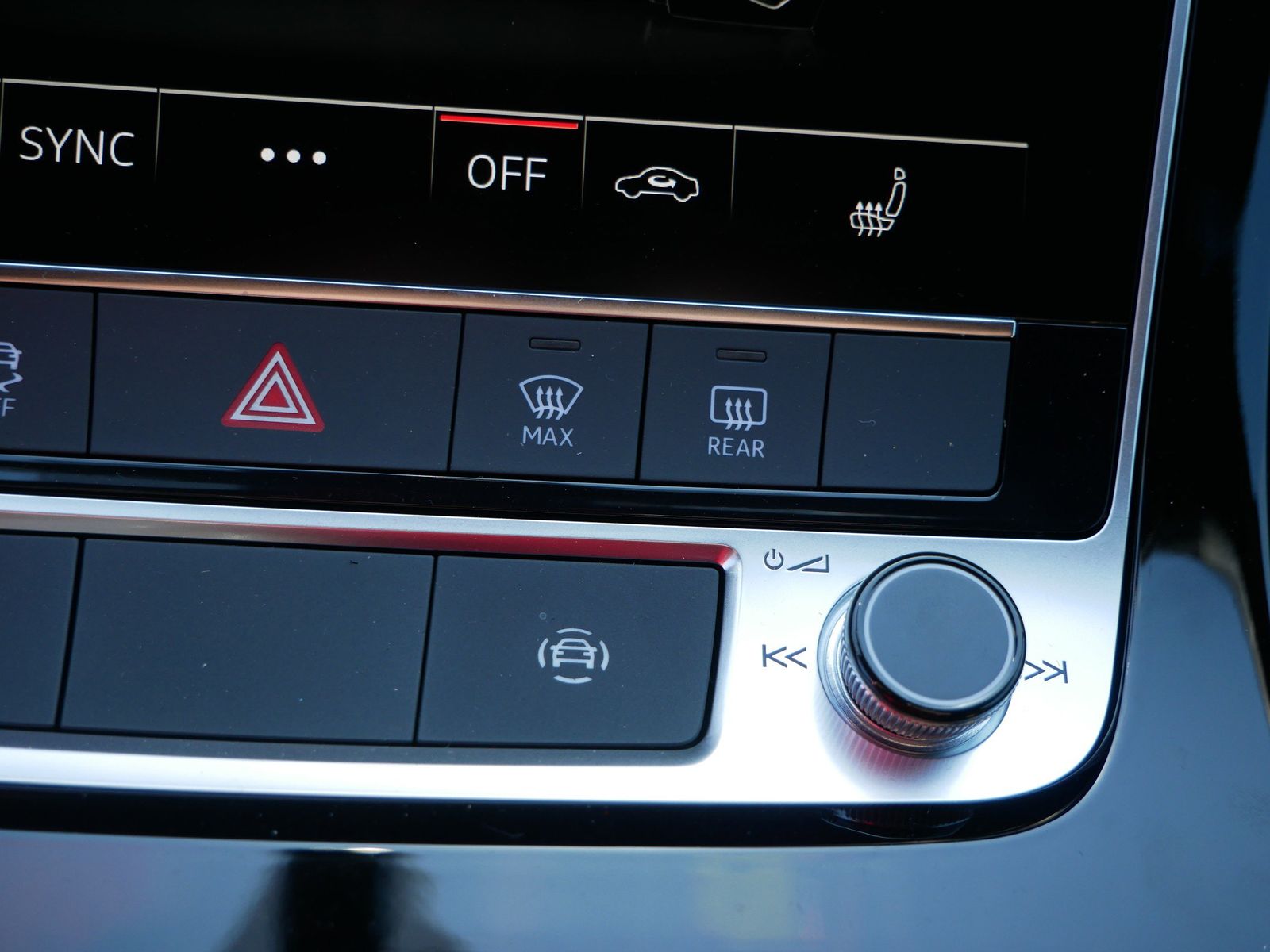 Thumbnail: 2026 Audi Q7 - 19