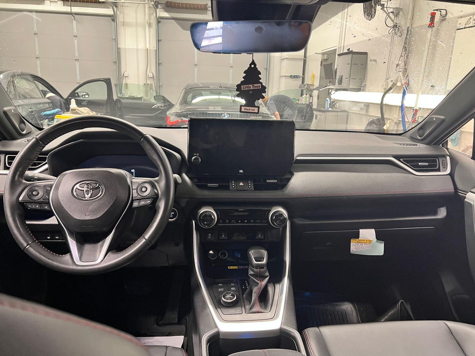 Thumbnail: 2023 Toyota RAV4 - 6