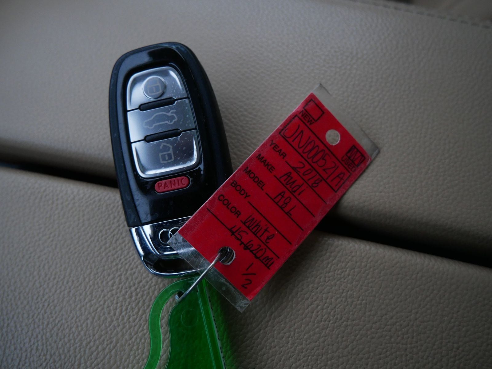 Thumbnail: 2018 Audi A8 - 31