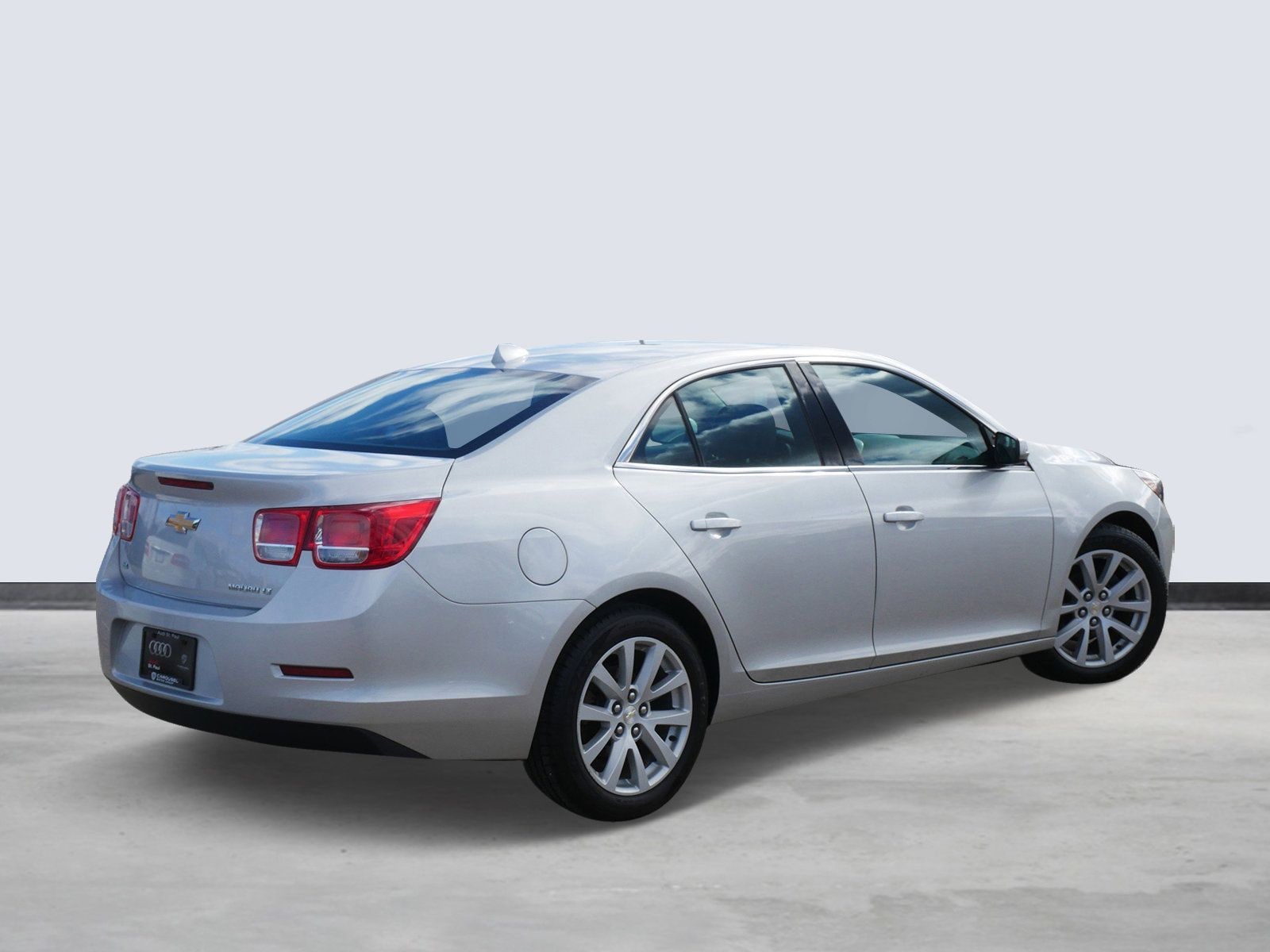 Thumbnail: 2014 Chevrolet Malibu - 4