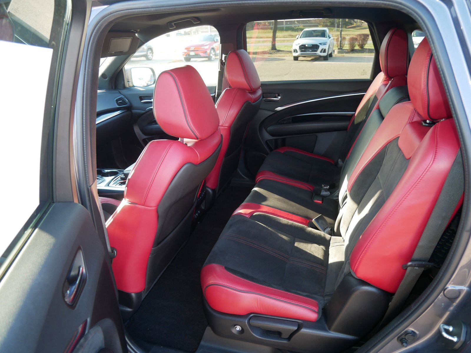 Thumbnail: 2019 Acura MDX - 9