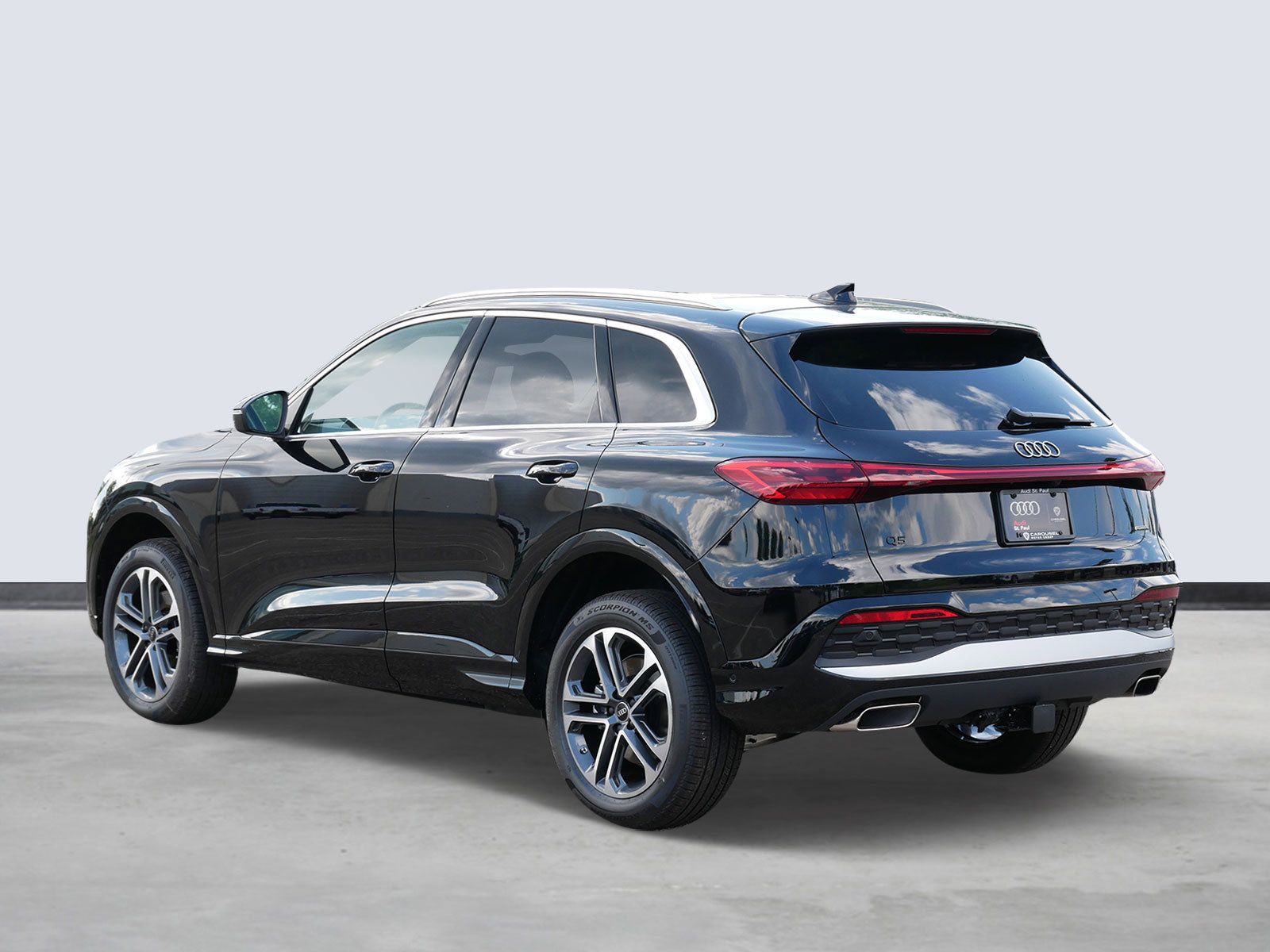 Thumbnail: 2025 Audi Q5 - 3