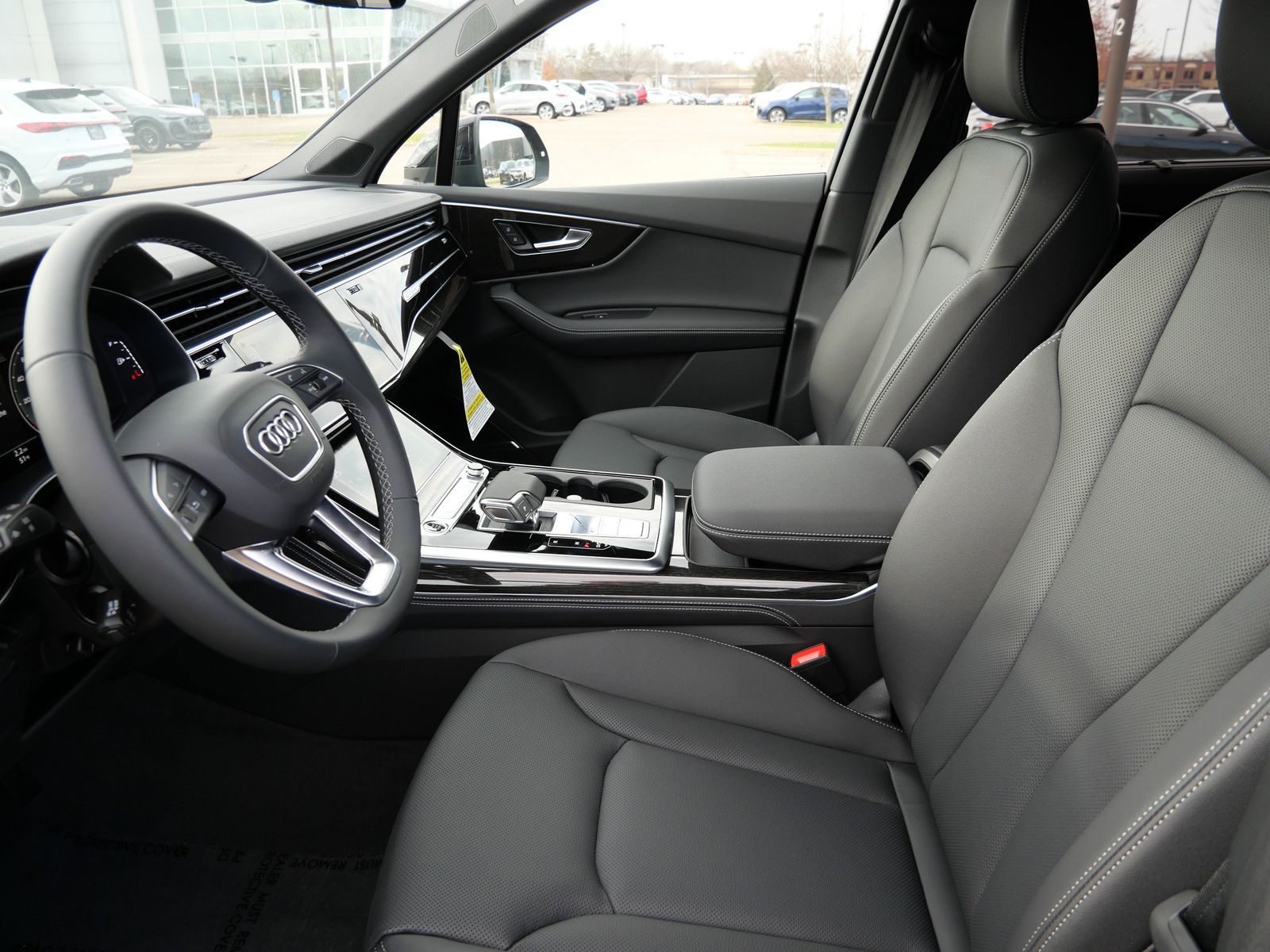 Thumbnail: 2026 Audi Q7 - 8