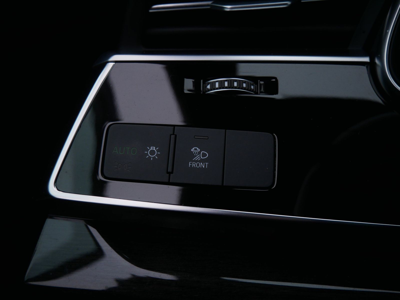 Thumbnail: 2021 Audi Q7 - 28