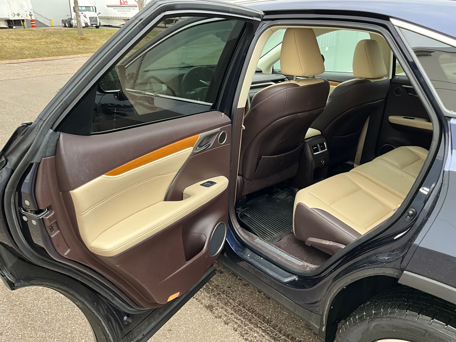 Thumbnail: 2017 Lexus RX - 11