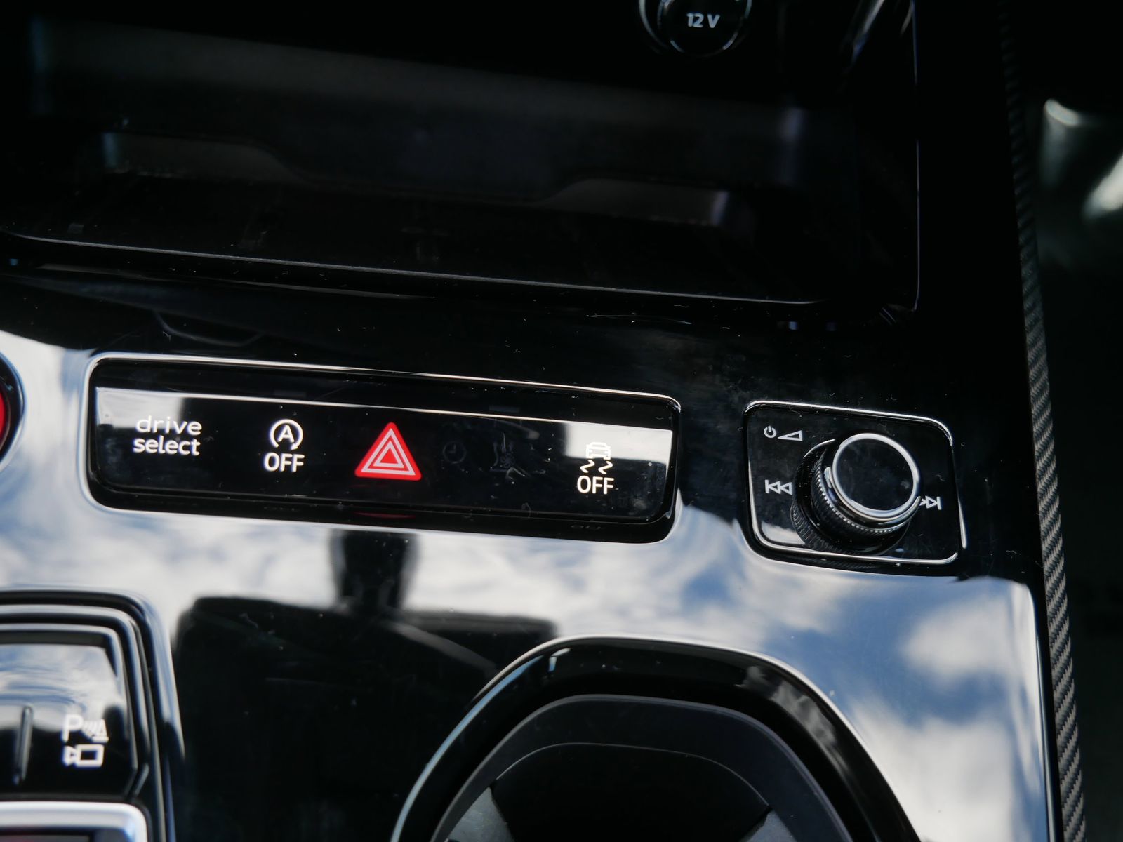 Thumbnail: 2025 Audi S5 - 18