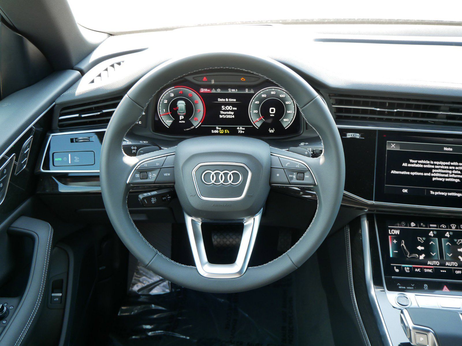 2024 Audi Q8 Prestige 12