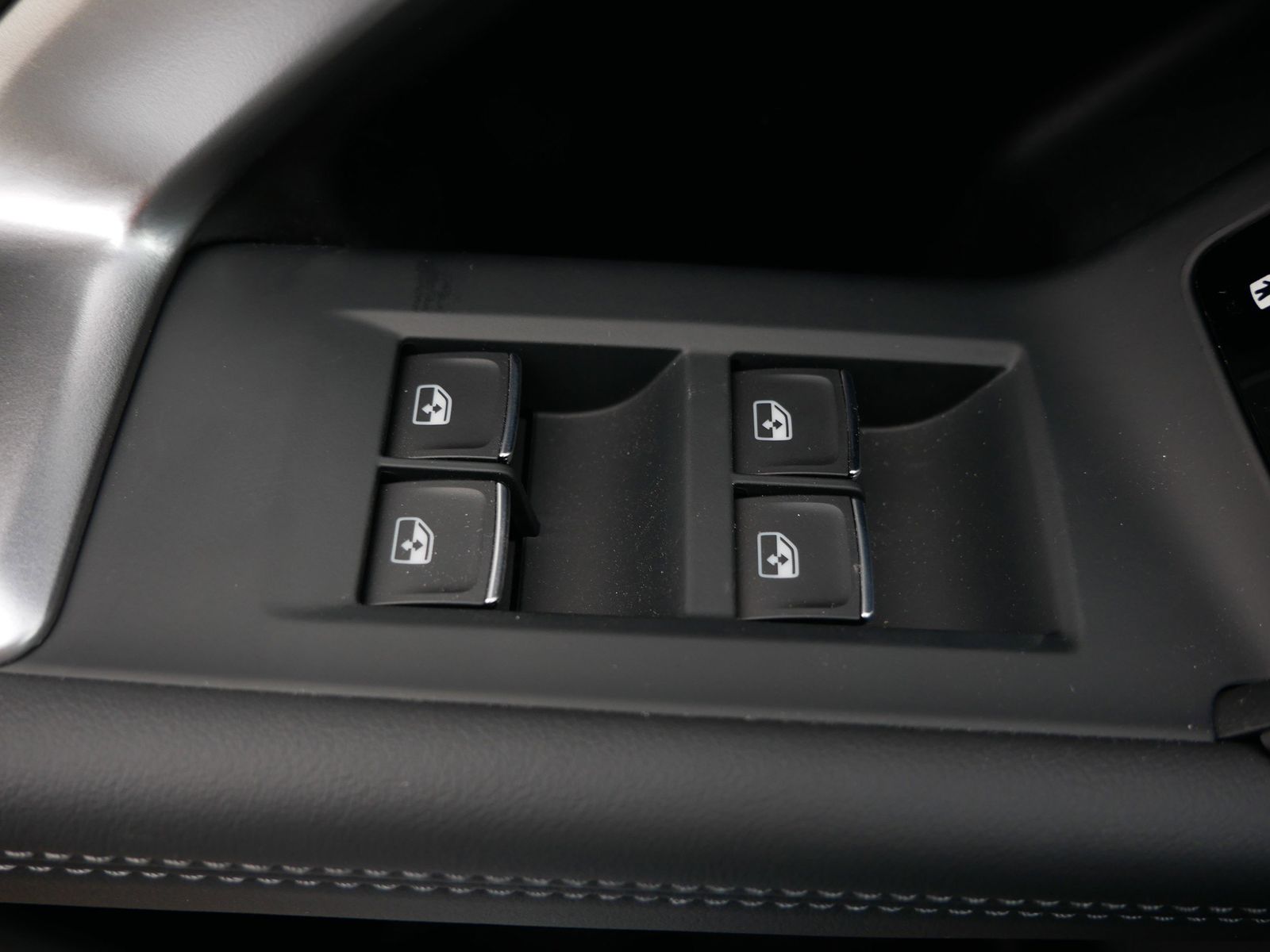 Thumbnail: 2026 Audi Q5 - 16