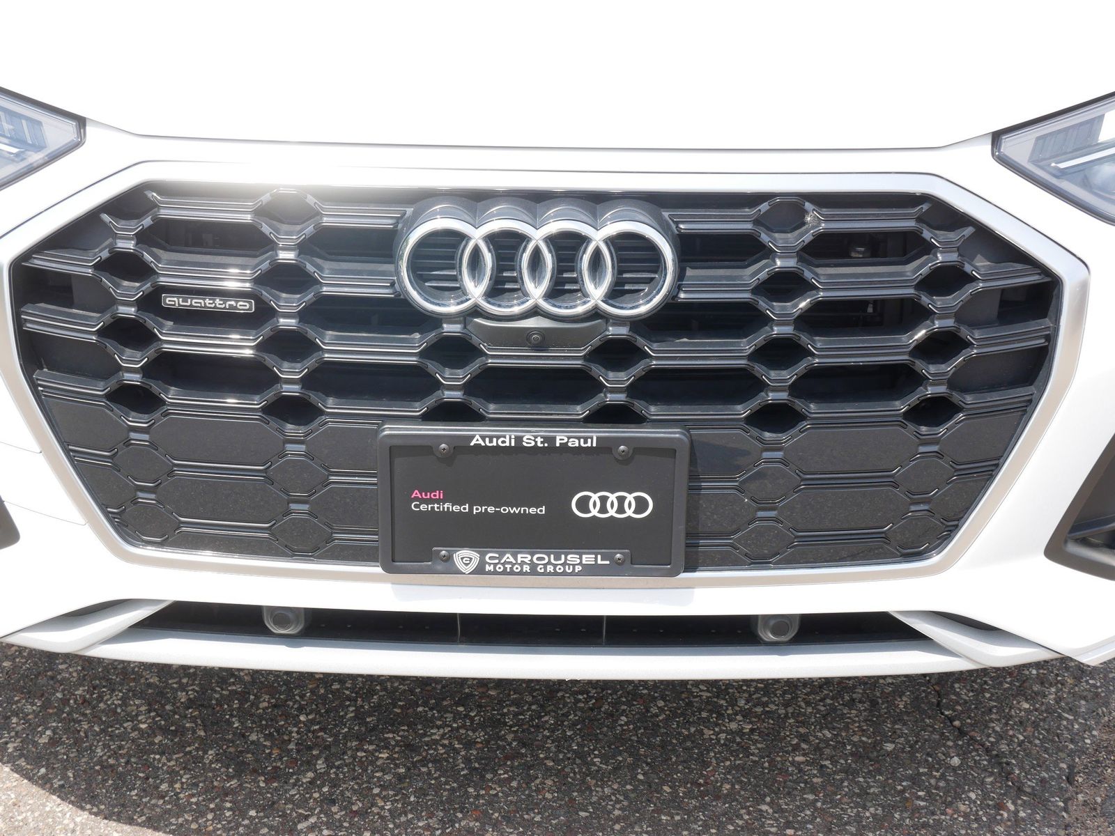 Thumbnail: 2023 Audi Q5 - 8