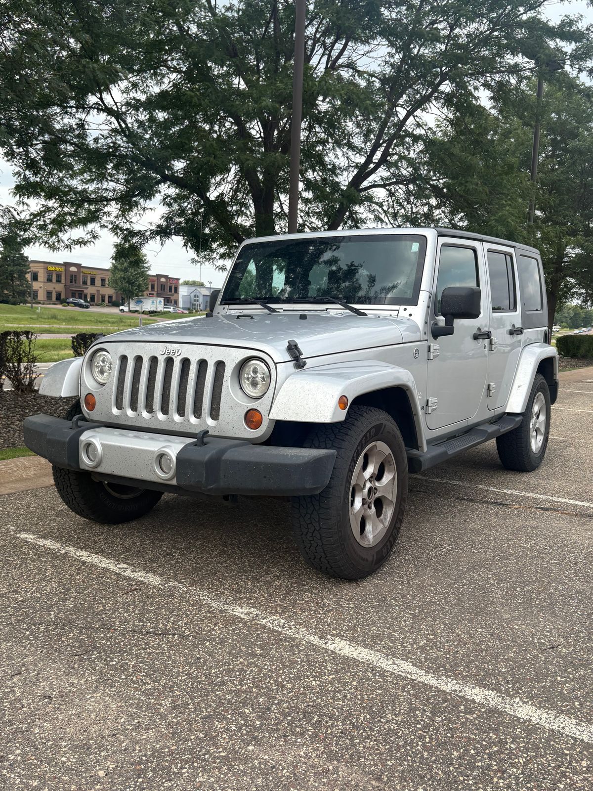 2010 Jeep Wrangler Unlimited Sahara -
                  Saint Paul, MN