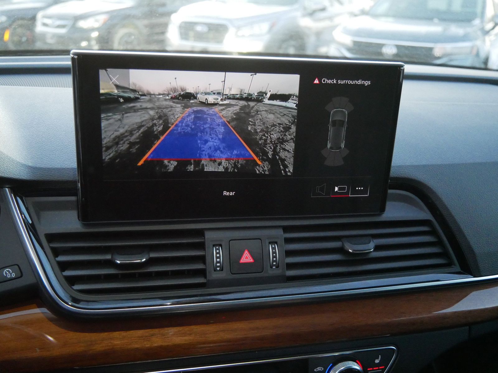 Thumbnail: 2021 Audi Q5 - 21