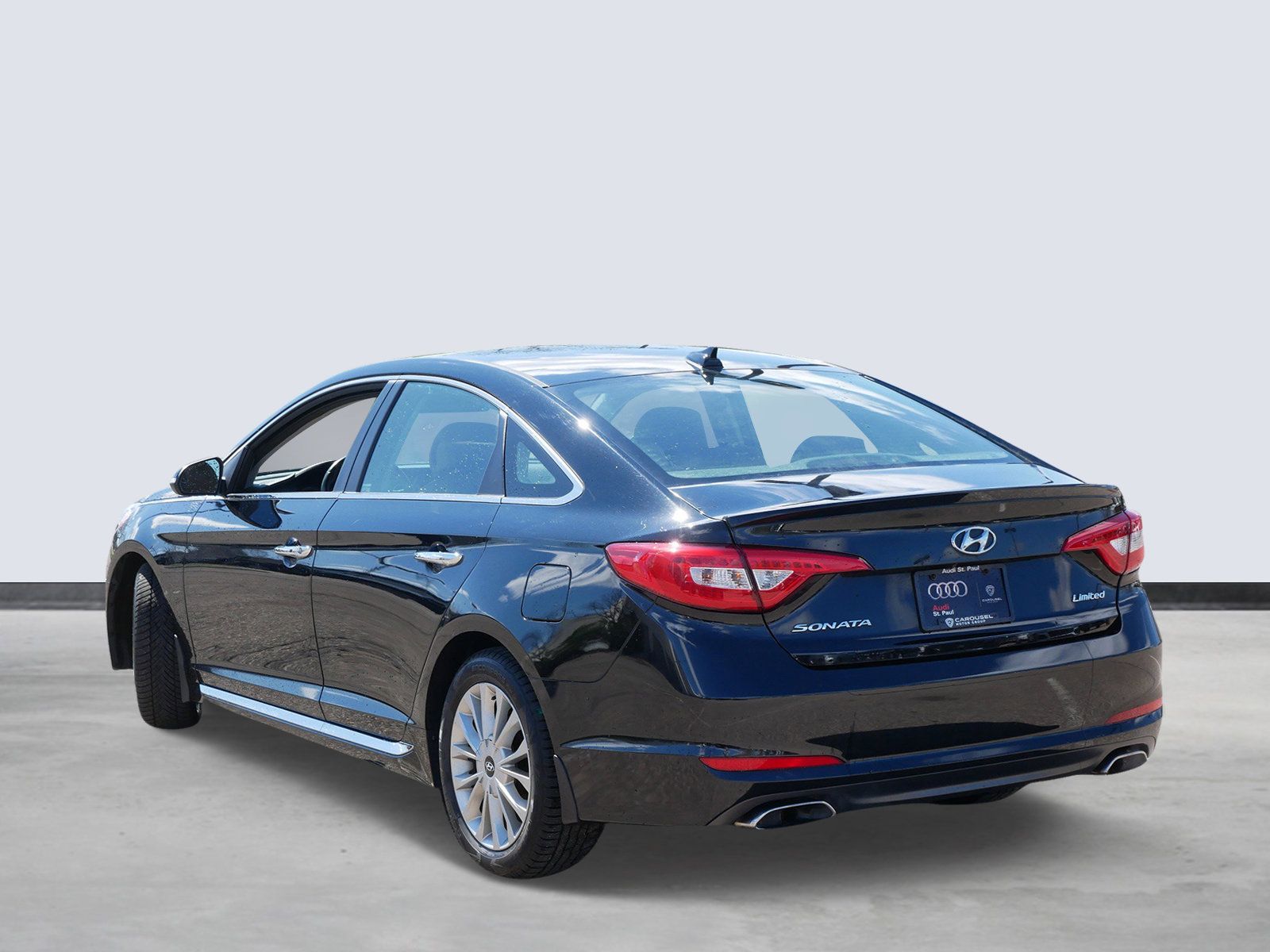 Thumbnail: 2015 Hyundai Sonata - 3