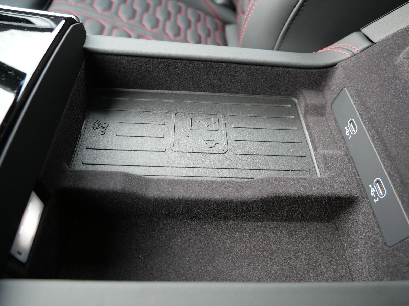 Thumbnail: 2026 Audi RS 7 - 15