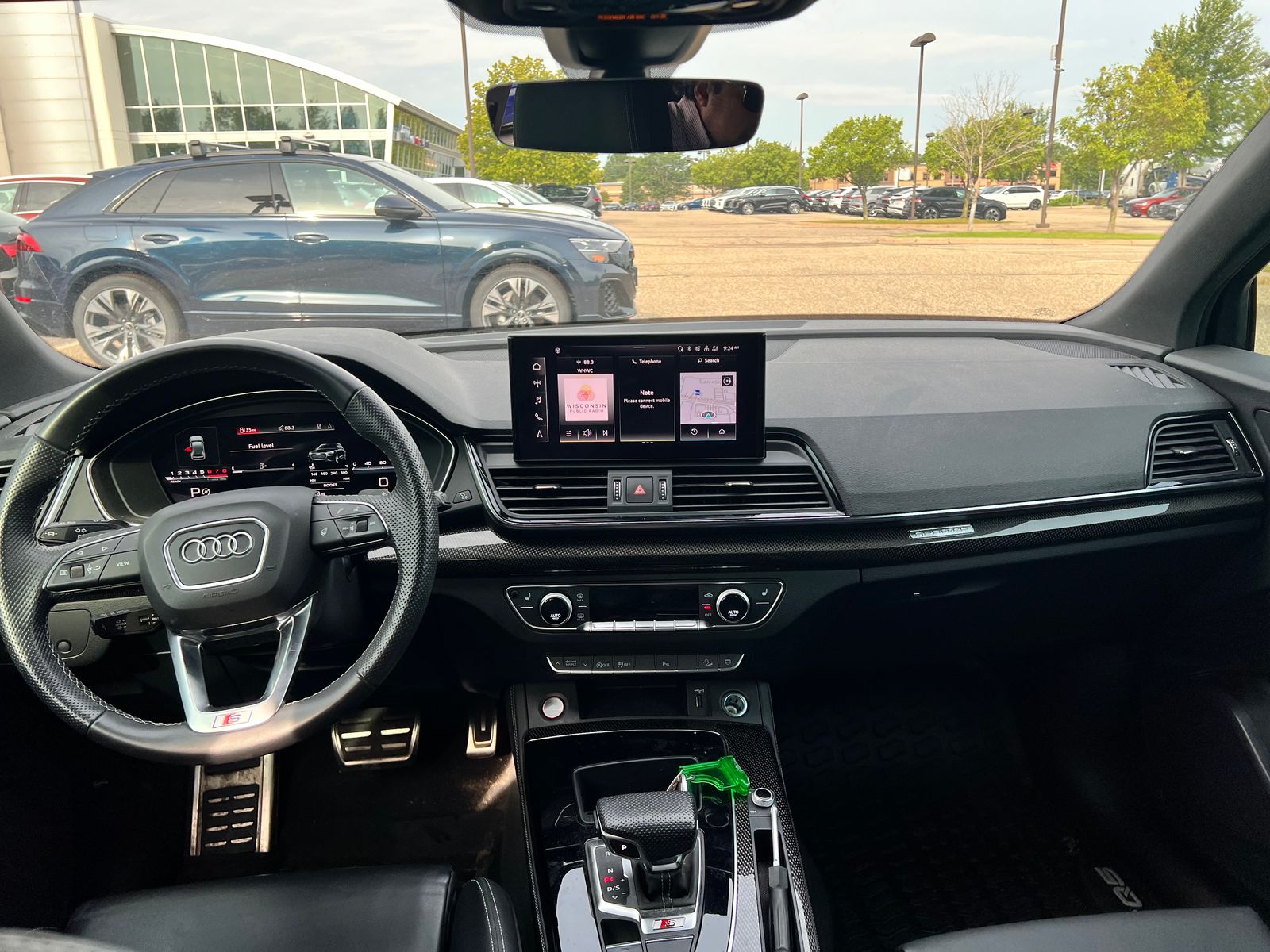 Thumbnail: 2022 Audi SQ5 - 5