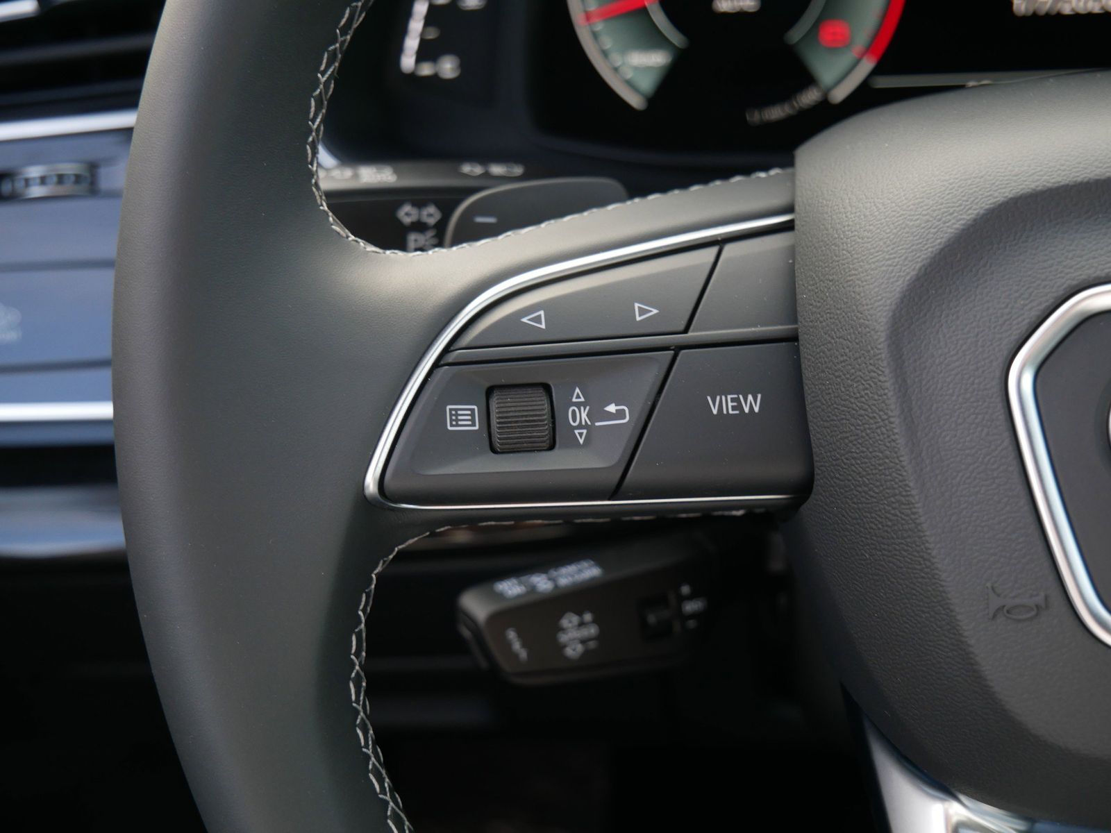 Thumbnail: 2026 Audi Q7 - 27