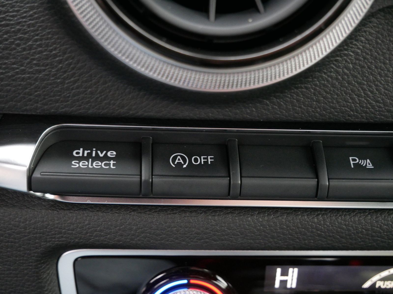 Thumbnail: 2017 Audi A3 - 22