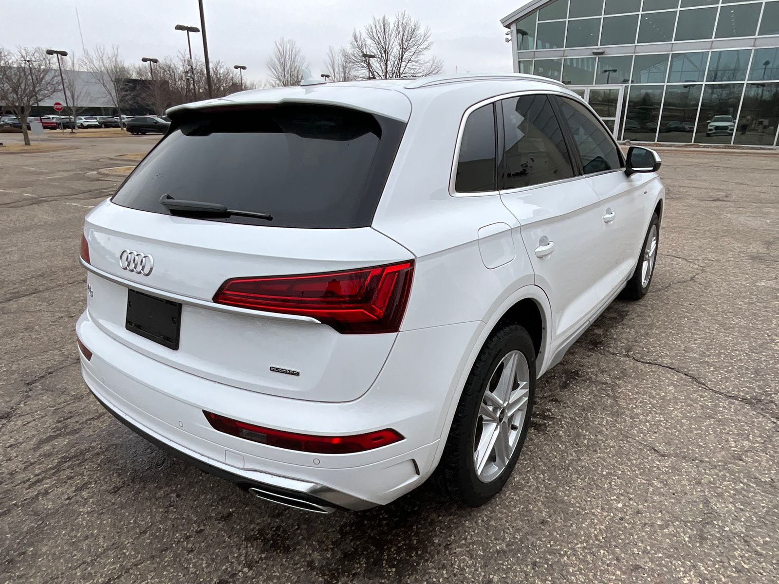 Thumbnail: 2024 Audi Q5 - 14