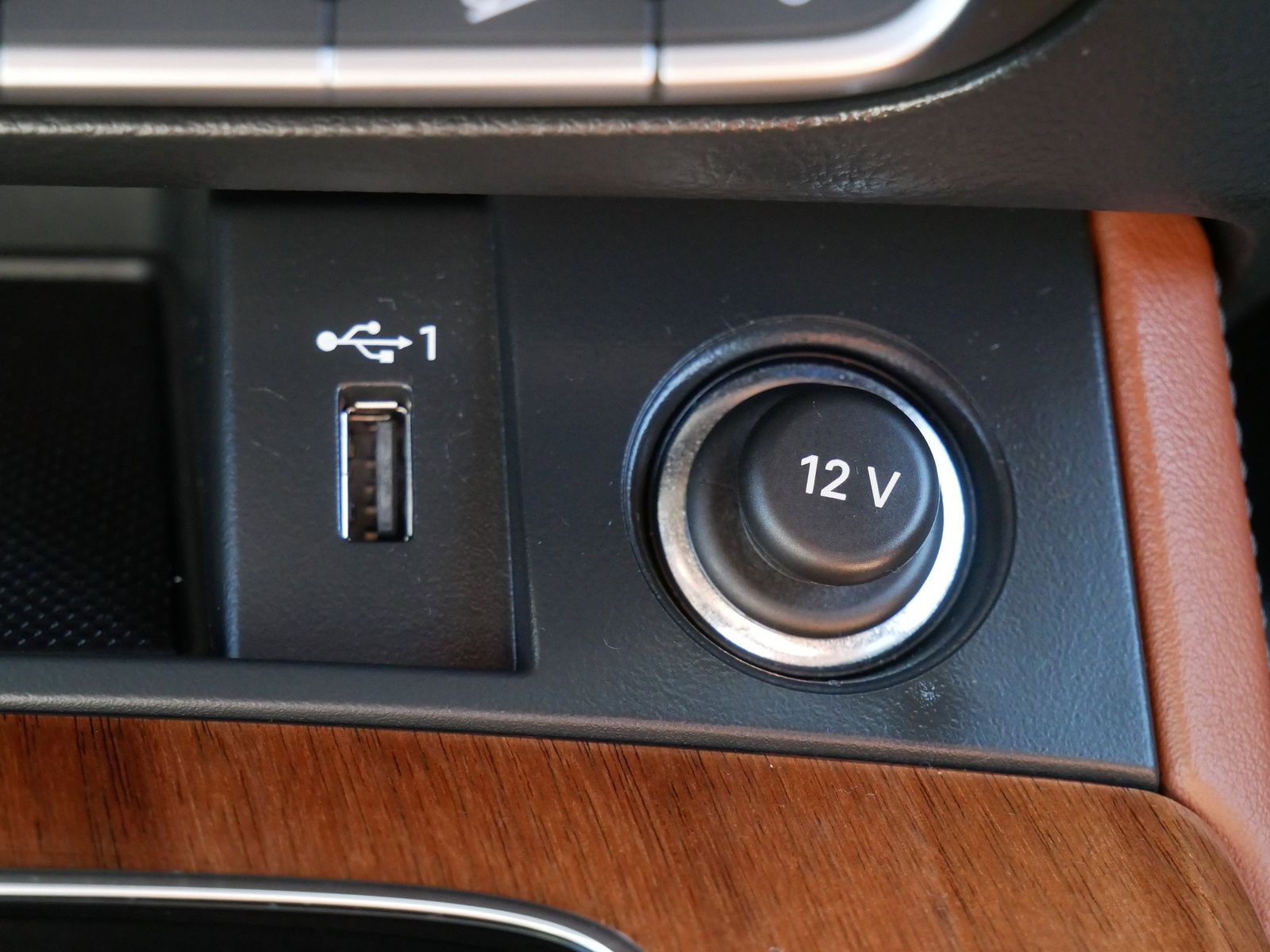 Thumbnail: 2022 Audi Q5 - 19