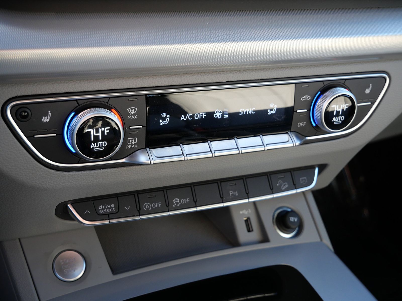 Thumbnail: 2025 Audi Q5 - 21