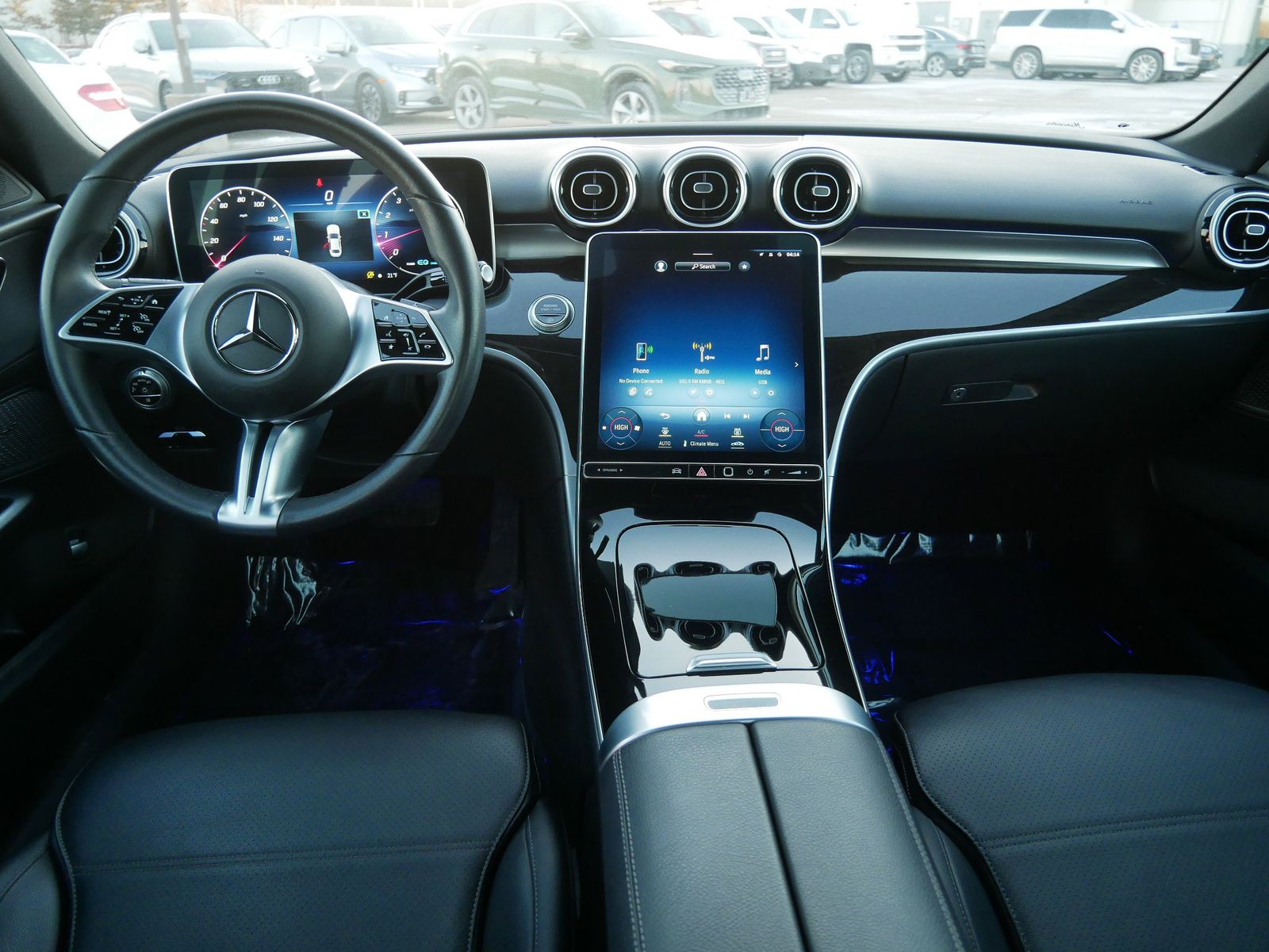 Thumbnail: 2022 Mercedes-Benz C-Class - 12