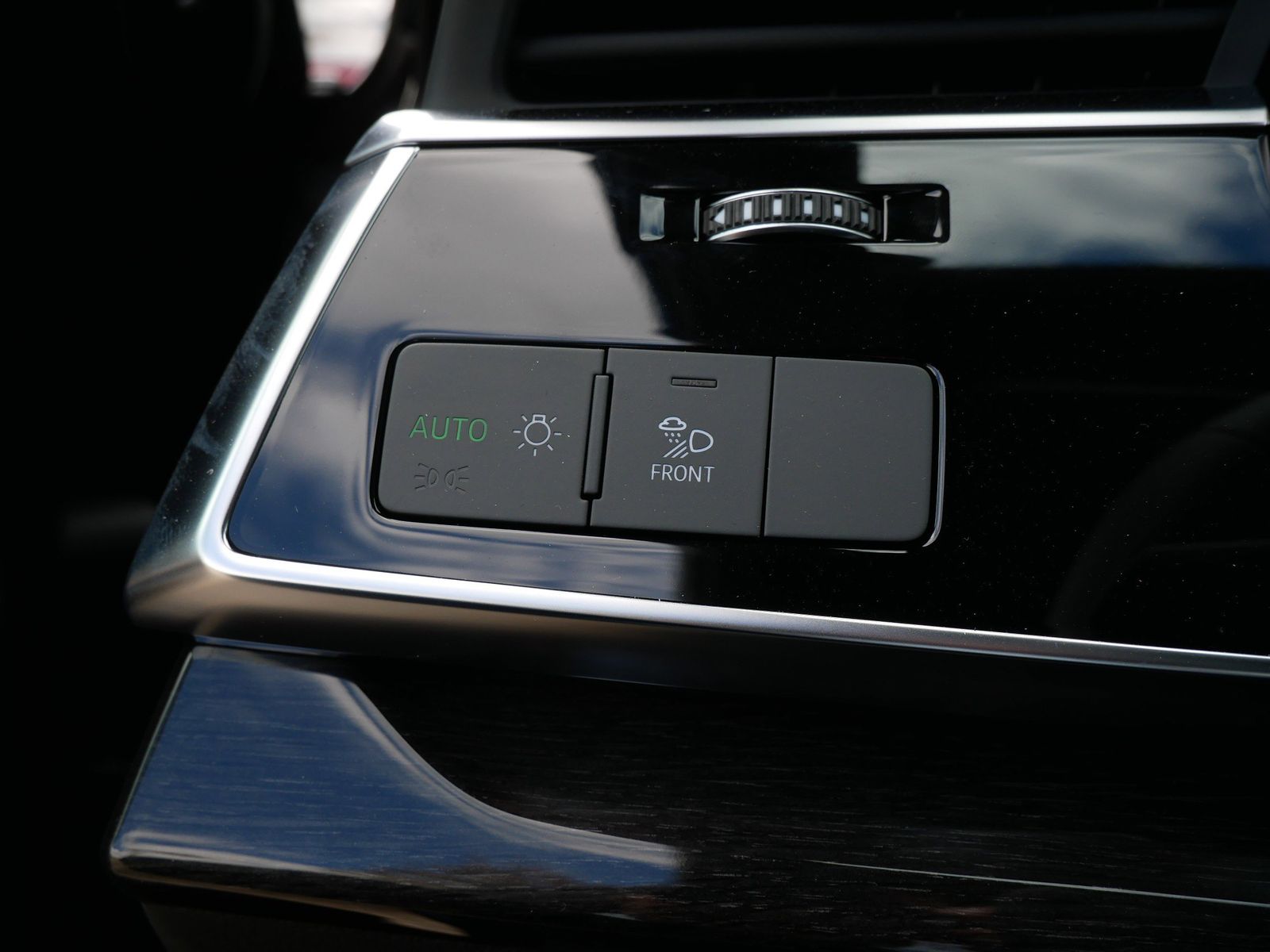 Thumbnail: 2026 Audi Q7 - 28