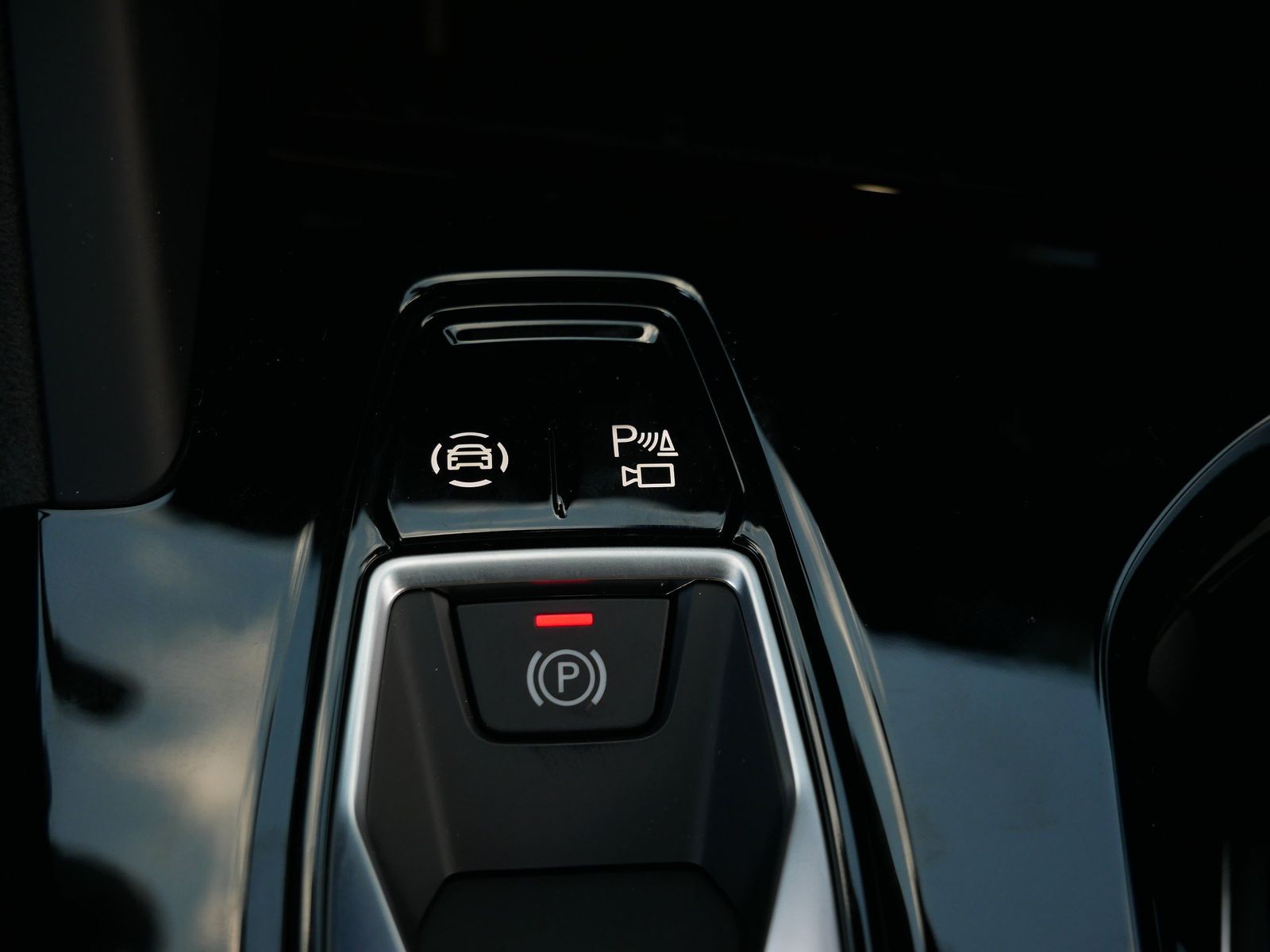 Thumbnail: 2026 Audi SQ5 - 22