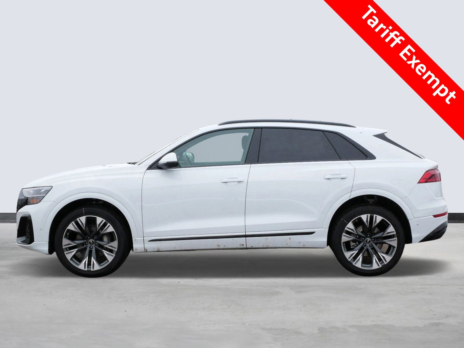 2025 Audi Q8 Premium Plus -
                  Saint Paul, MN