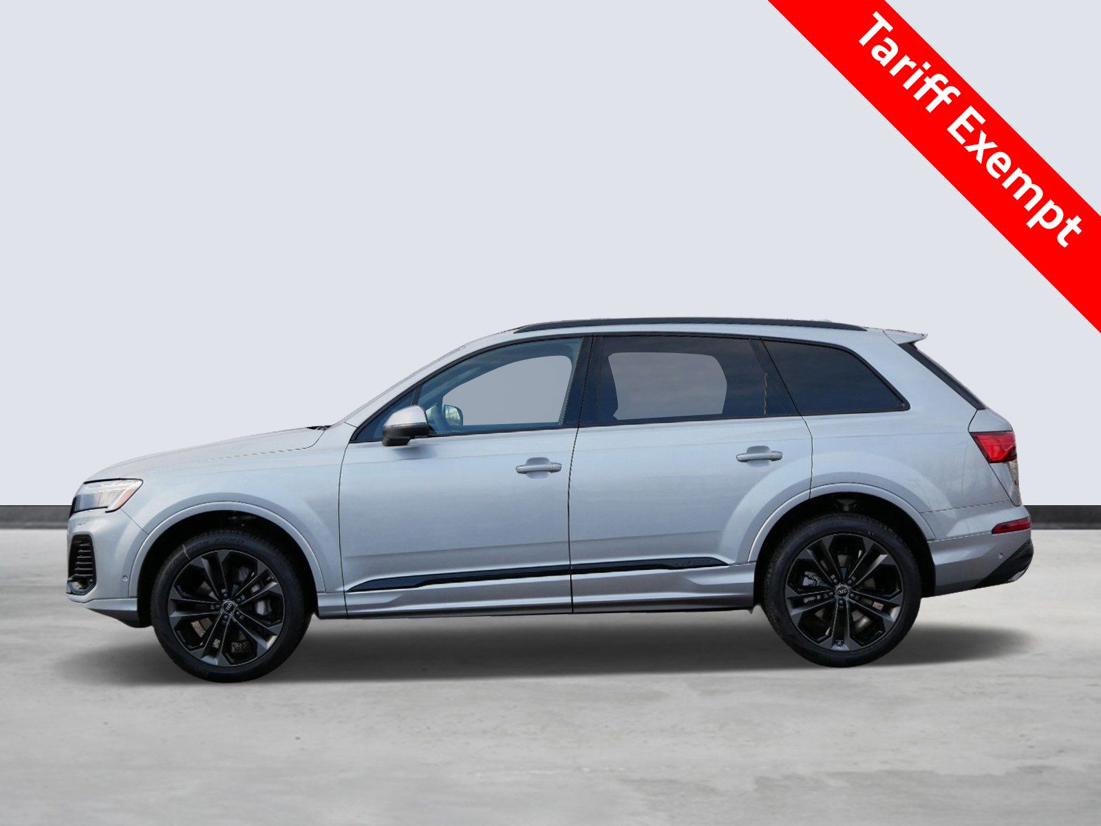2025 Audi Q7 55 Premium Plus photo 2