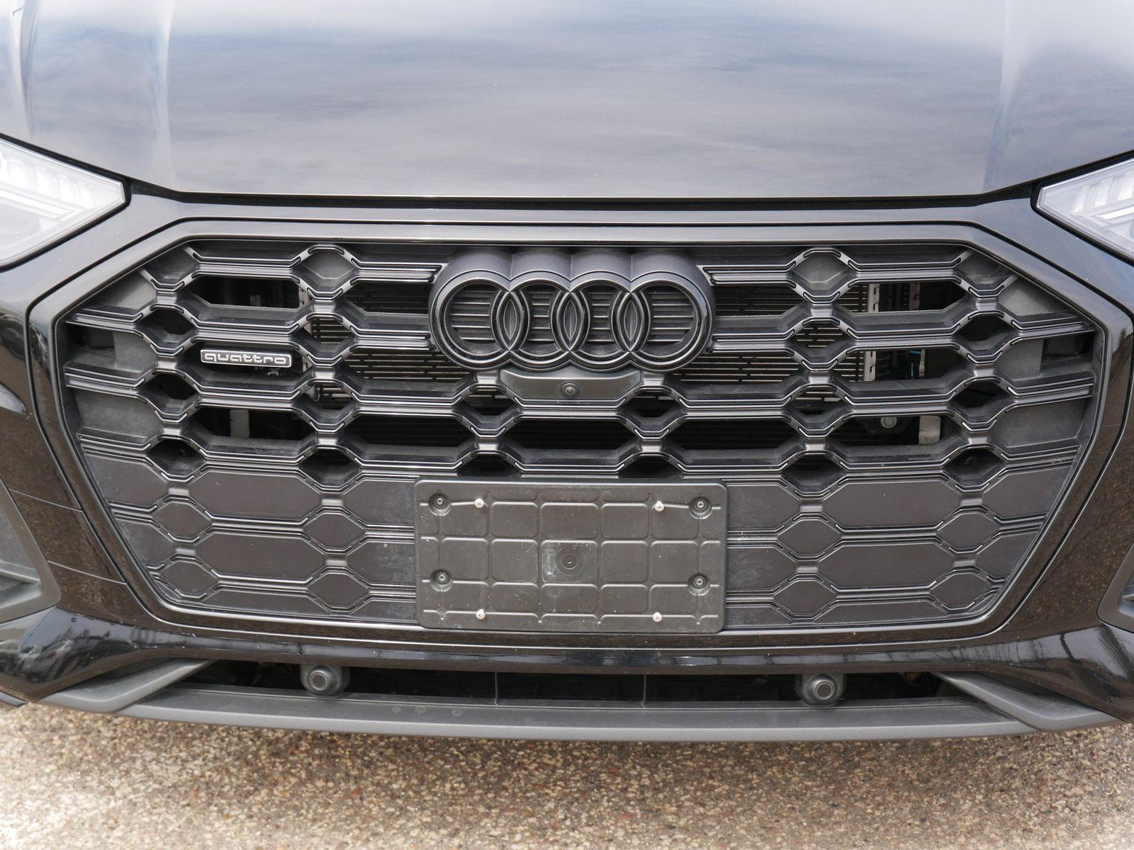 Thumbnail: 2023 Audi Q5 - 8