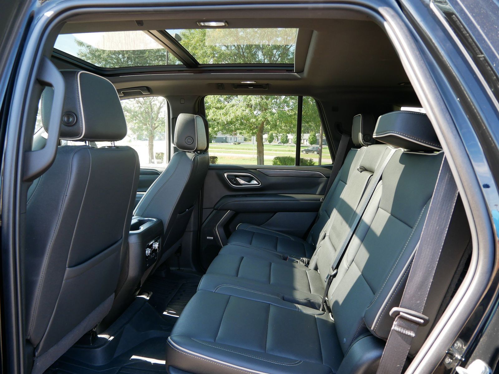 Thumbnail: 2022 GMC Yukon - 9