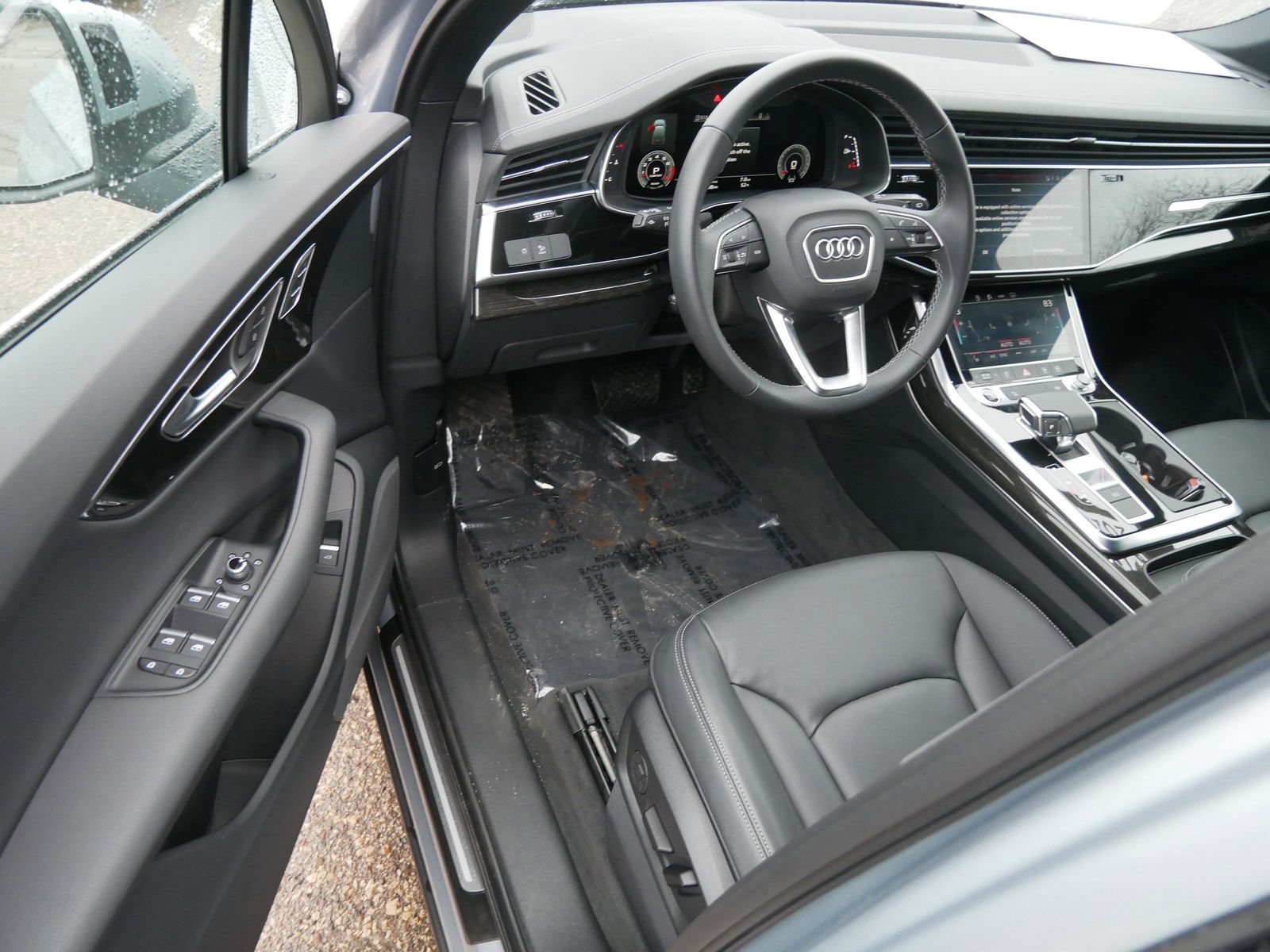 Thumbnail: 2025 Audi Q7 - 9