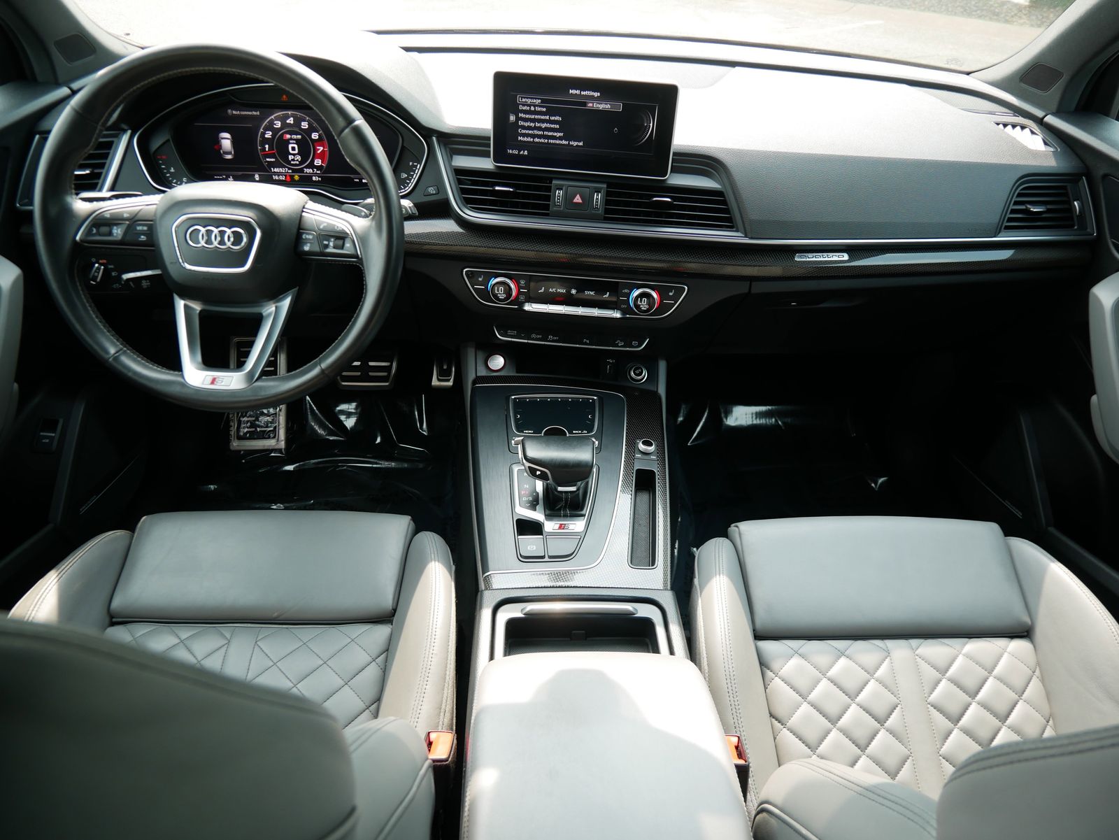 Thumbnail: 2018 Audi SQ5 - 13