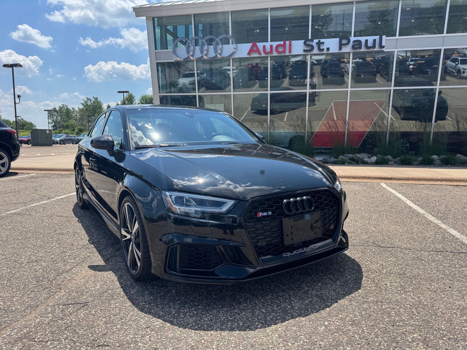 Thumbnail: 2018 Audi RS 3 - 1
