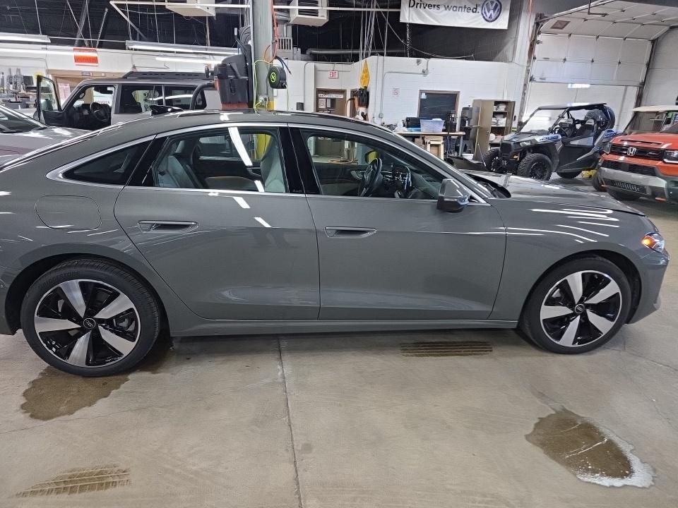 Thumbnail: 2025 Audi A5 - 10