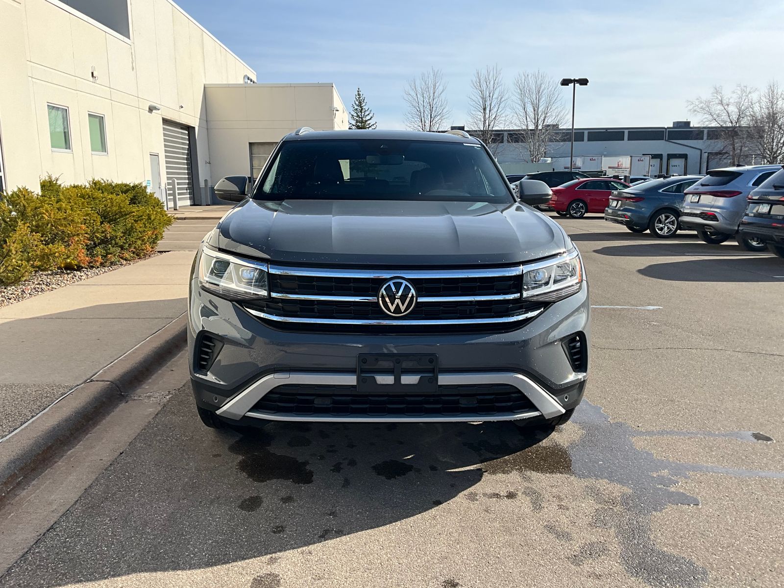Thumbnail: 2022 Volkswagen Atlas - 3