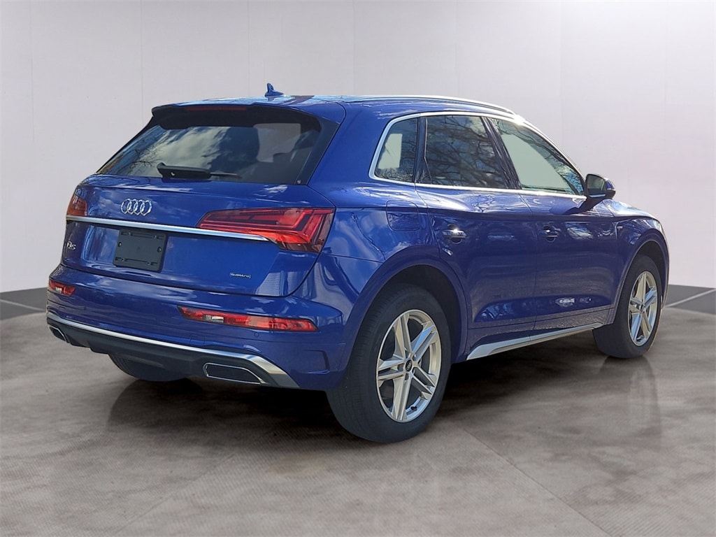 Used 2024 Audi Q5 e 55 Premium Sport Utility