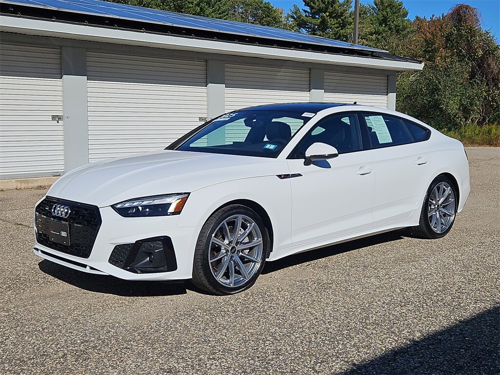 2025 Audi A5 45 S line Premium photo 3