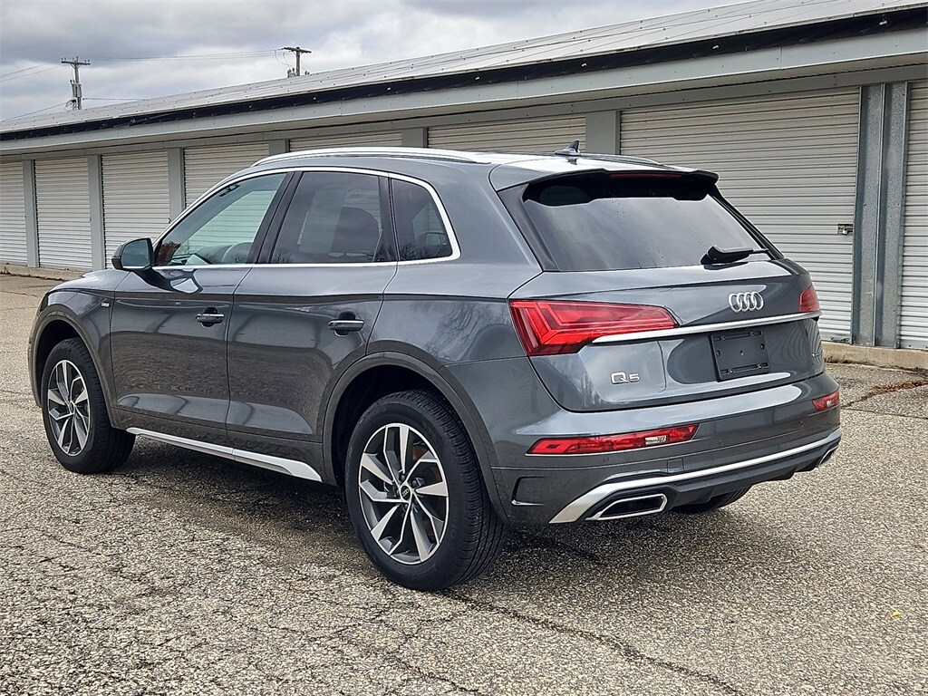 2025 Audi Q5 45 S line Premium photo 2