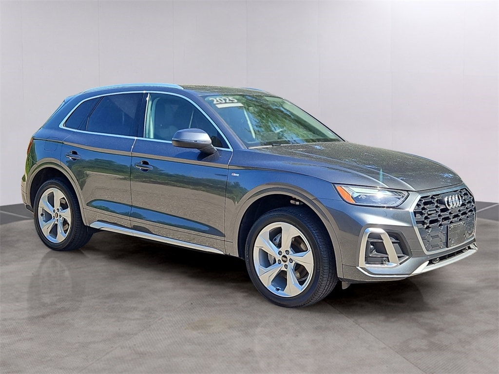 2025 Audi Q5 Sport Utility 